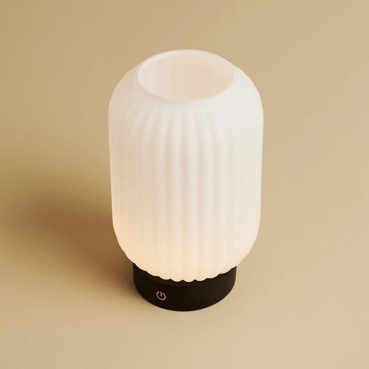 Lilly Rechargeable Lamp – Frosted Glass & Dimmable Light - CozyVibe.eu