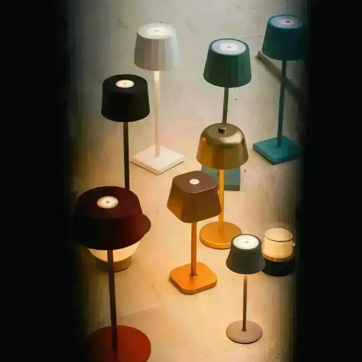 Ted Black – Wooden Rechargeable Wall Lamp | Cordless & Dimmable - CozyVibe.eu