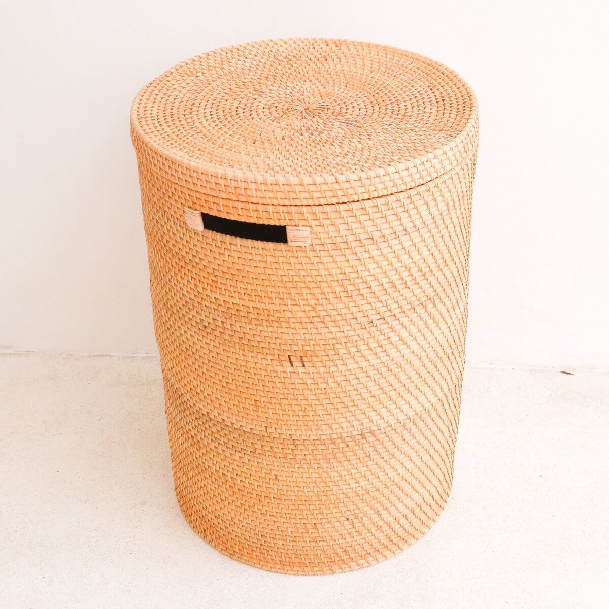 SARI rattan basket, handmade laundry storage with lid for modern interiors