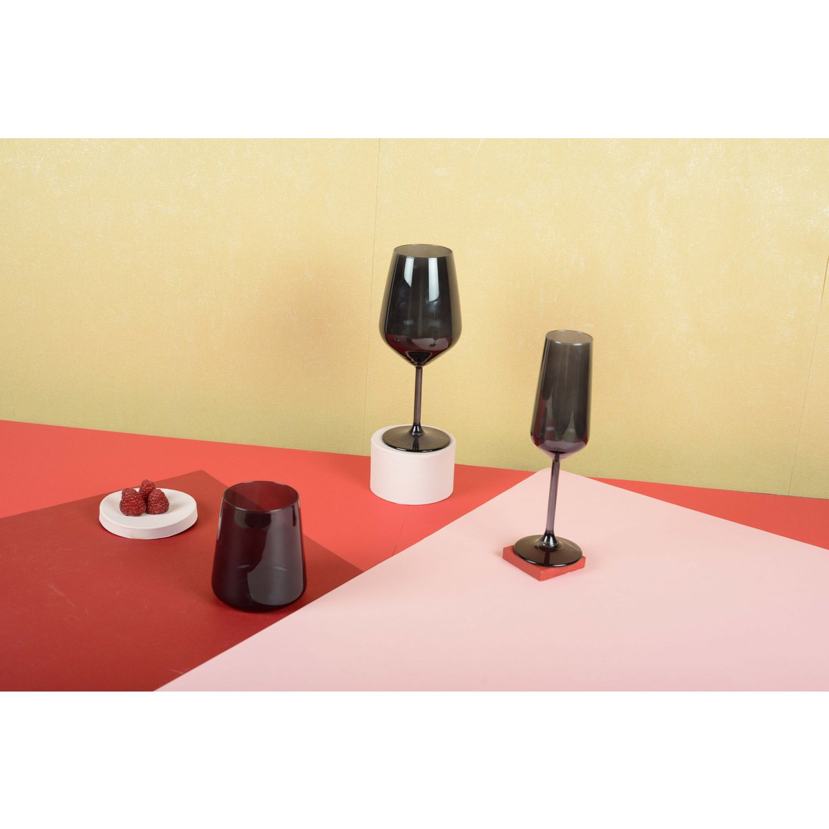 Elegante schwarze Weingläser im 6er-Set als Küchenaccessoire | CozyVibe