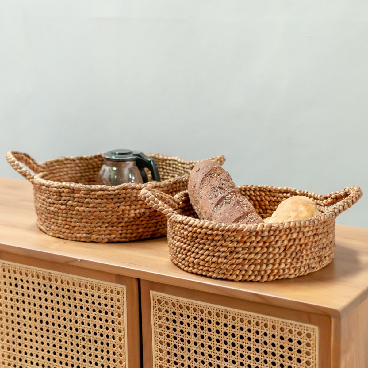 Bread Basket | Small Round Basket | Decorative Woven Storage Basket made of Water Hyacinth JAWAH (2 sizes) - CozyVibe.eu