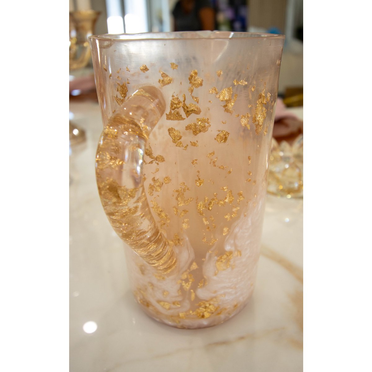 Résine Glitter Pitcher – Elegant Modern Table Accent