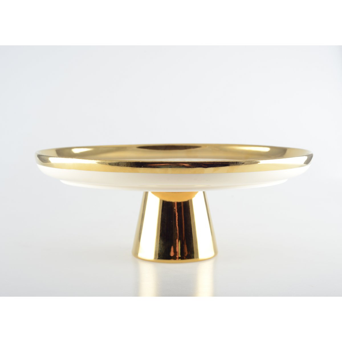 Cake stand with golden edge - CozyVibe.eu