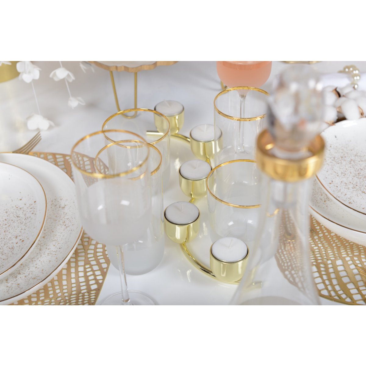 candlestick for 5 candles - CozyVibe.eu