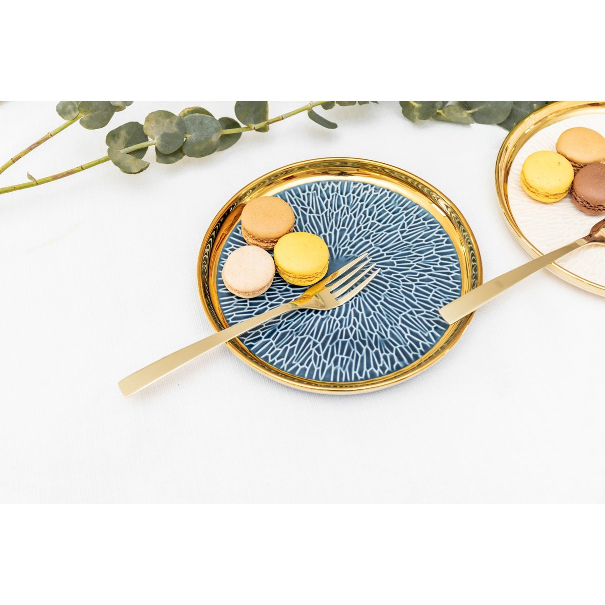Blue and cream ceramic dessert plates with gold rim, set of 4