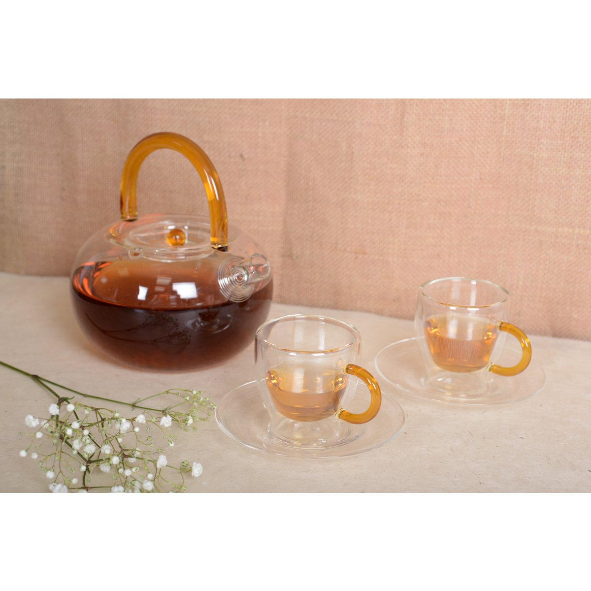 Glasteekanne mit gelbem Griff, 800ml – CozyVibe.eu