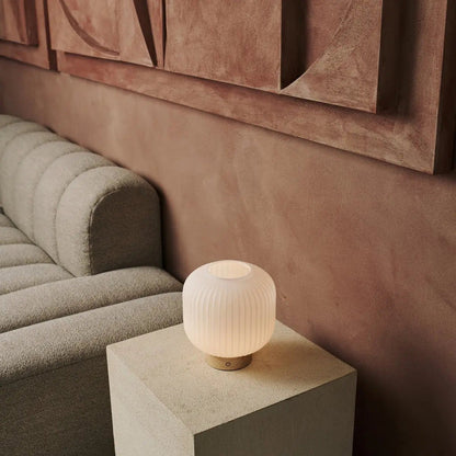 Lyla Unique – Rechargeable Lamp | Frosted Glass & Wooden Base - CozyVibe.eu