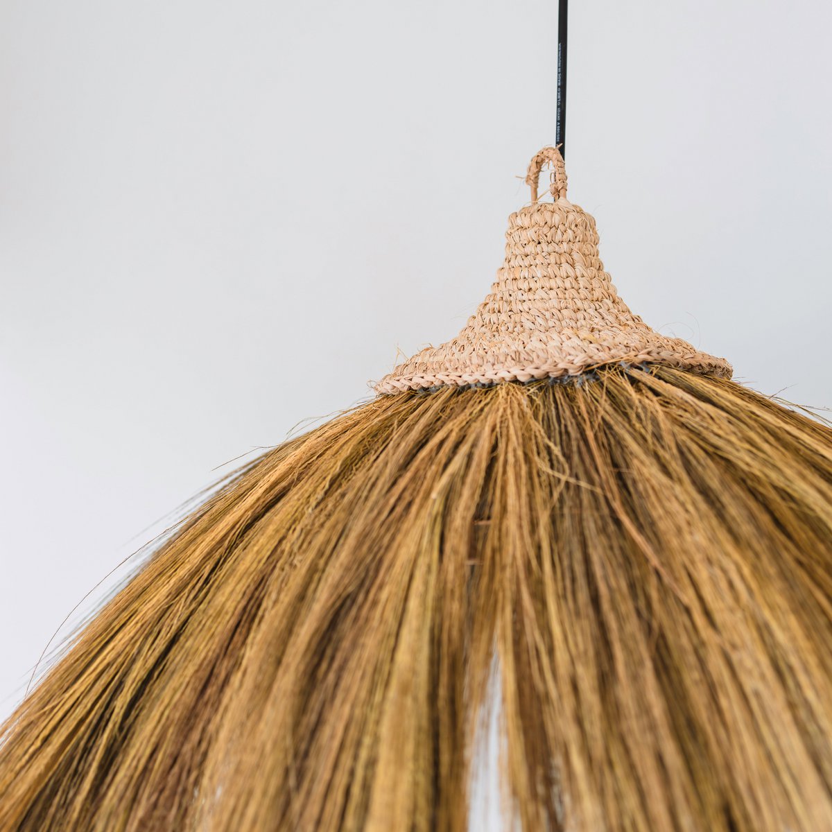 MAWANA Seagrass Lampshade – Large Boho Pendant Light - CozyVibe.eu