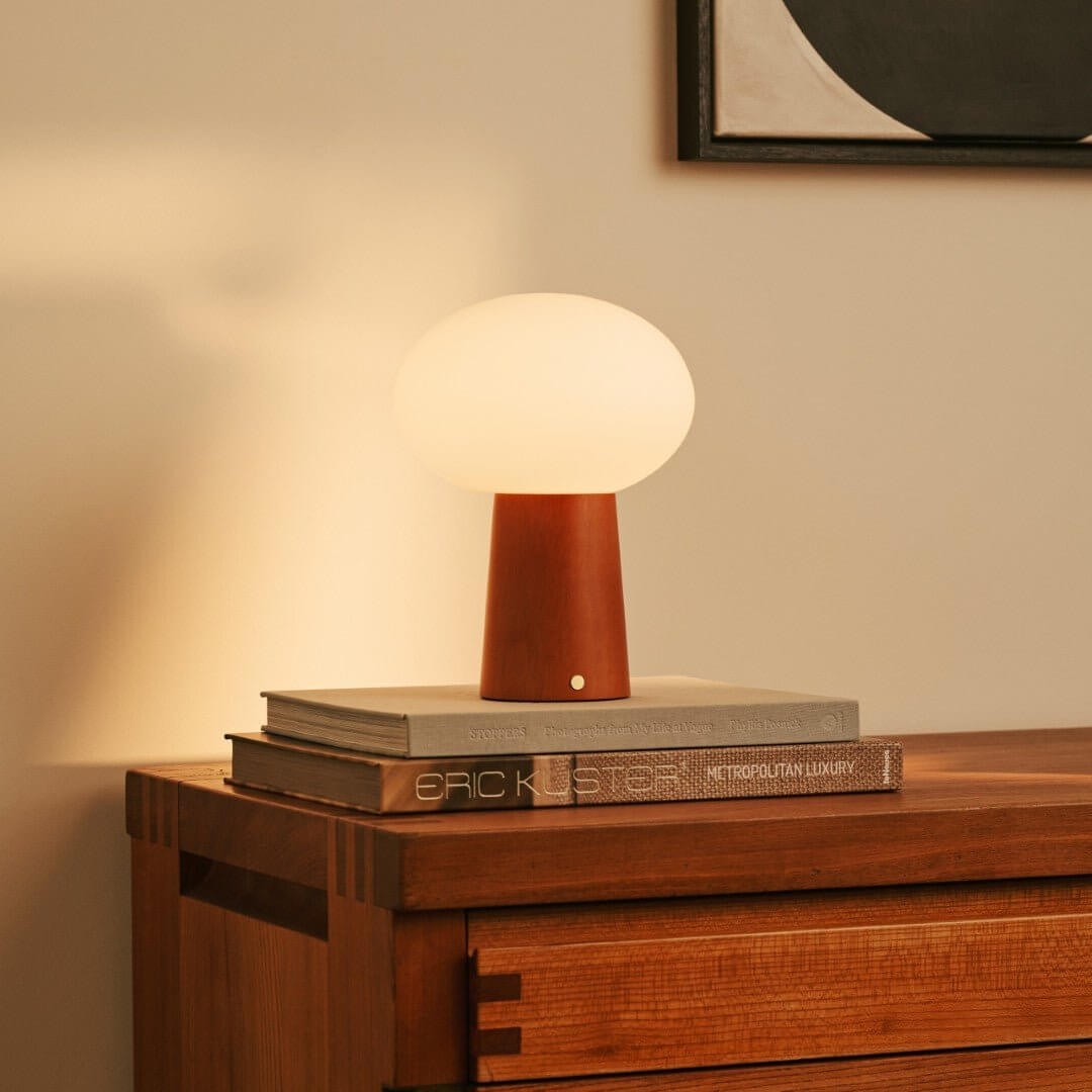 Max Chestnut – Wooden Lamp | Rechargeable & Stylish Lighting - CozyVibe.eu