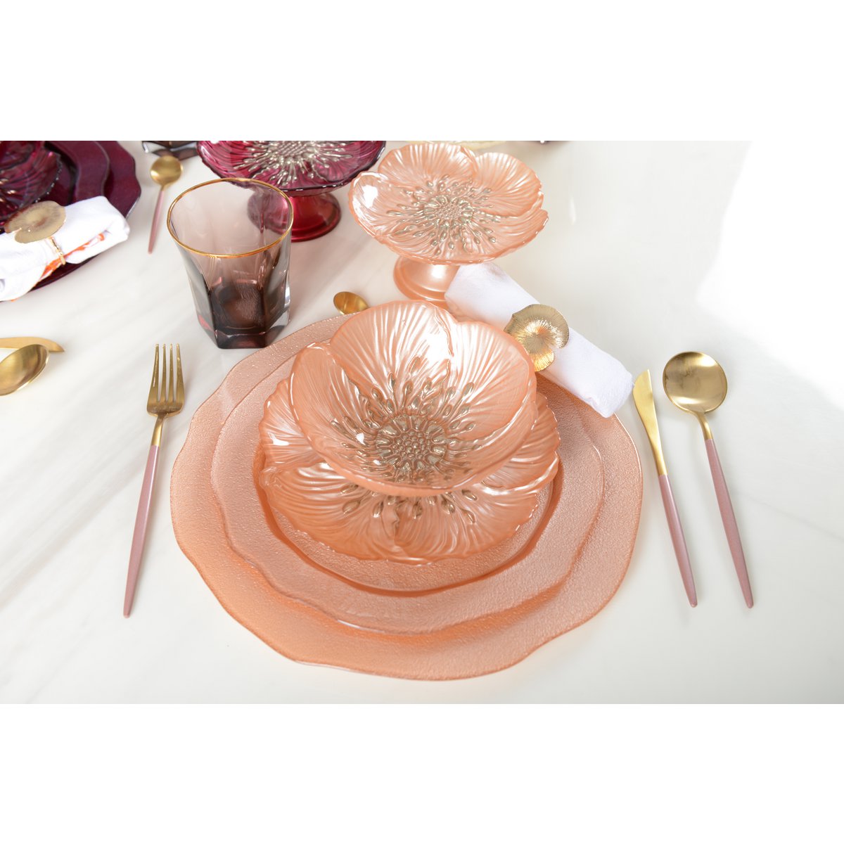 Stylish glass plate for home decor and table decoration, flower design | CozyVibe
