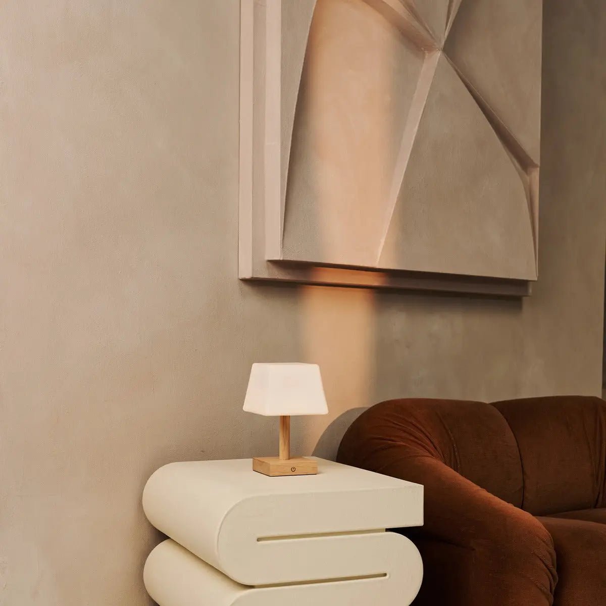 Tommy Light Brown – Wooden Table Lamp | Rechargeable & Dimmable - CozyVibe.eu