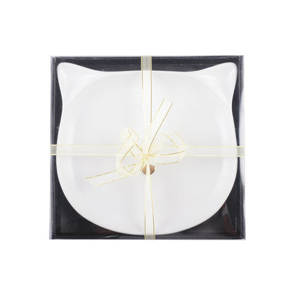 White plate in cat shape and golden nose - CozyVibe.eu
