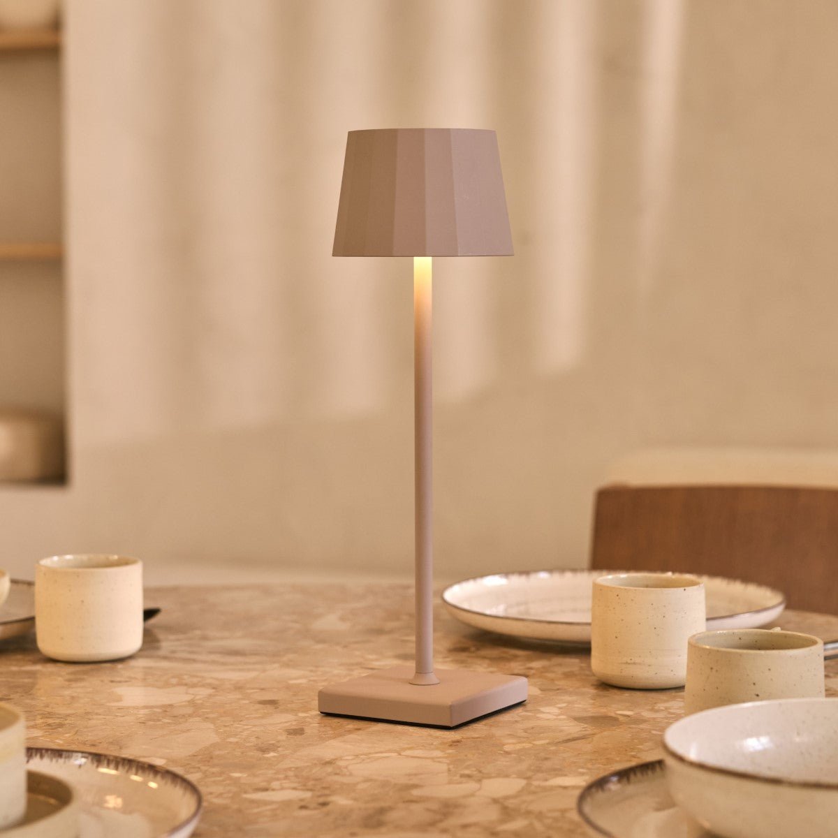 Wouter Koala Brown Table Lamp – Wireless Dimmable Lighting - CozyVibe.eu