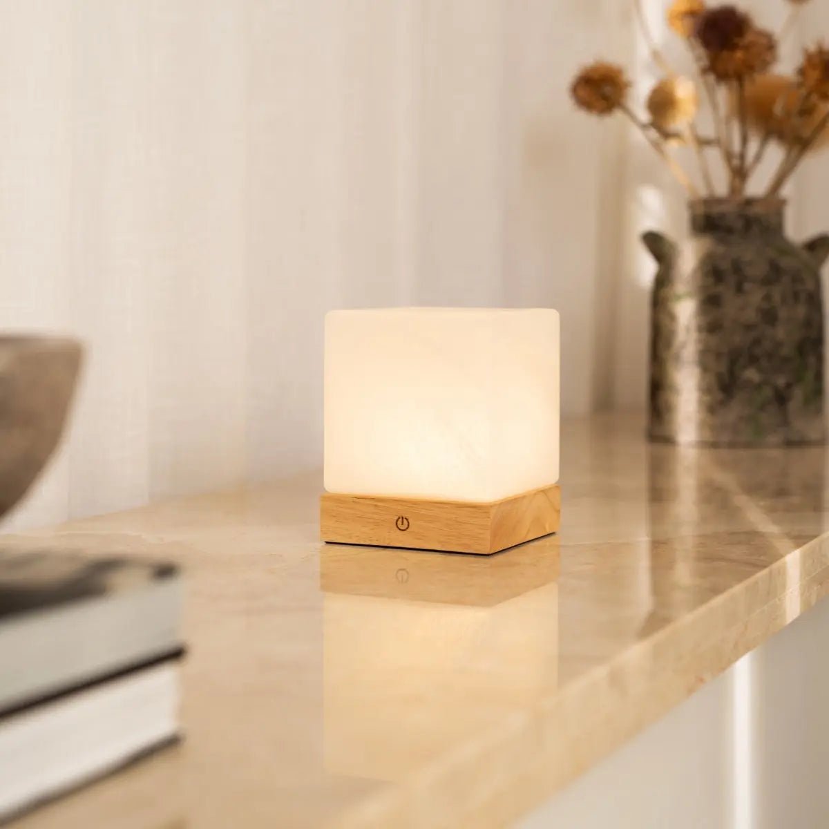 Yce Light Brown Wooden Lamp – Cordless Rechargeable Design - CozyVibe.eu